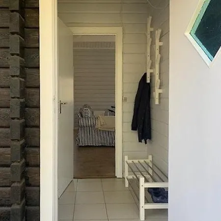 To Bjaelkehytter Naer Rageleje * Vejby